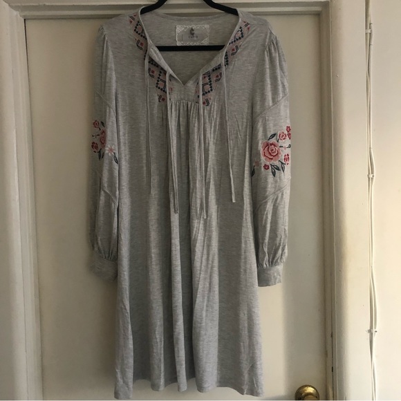 ❤️Cupio Embroidered Tunic Dress Top Long Sleeve Size S/M - Picture 1 of 6